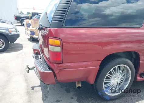 2003 GMC Yukon Xl 1500 Denali из США, поврежденный, VIN 1GKFK66U33J231883